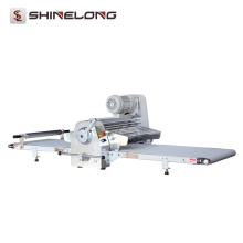 Equipamentos de padaria Venda quente Roller Reversible Pizza Dough Sheeter Conveyor Belt Driven